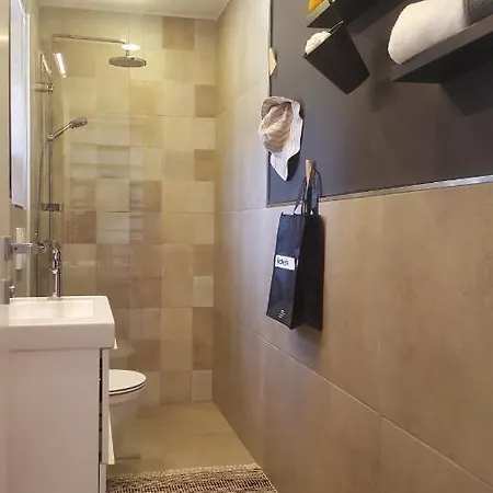 Des4u Villa